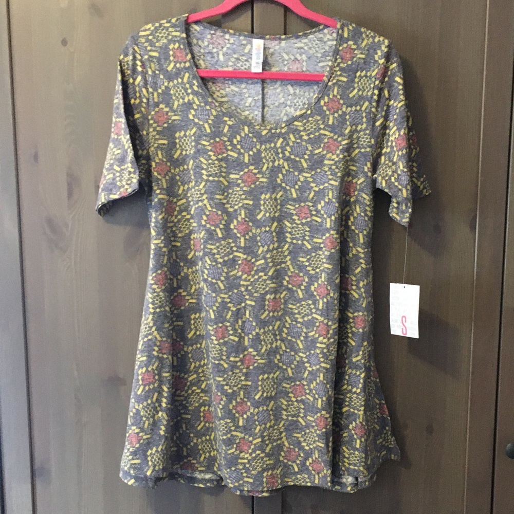 LulaRoe Perfect T